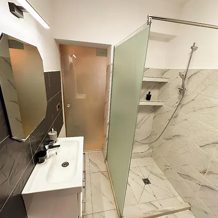 Apartment Anna Lux Craiova